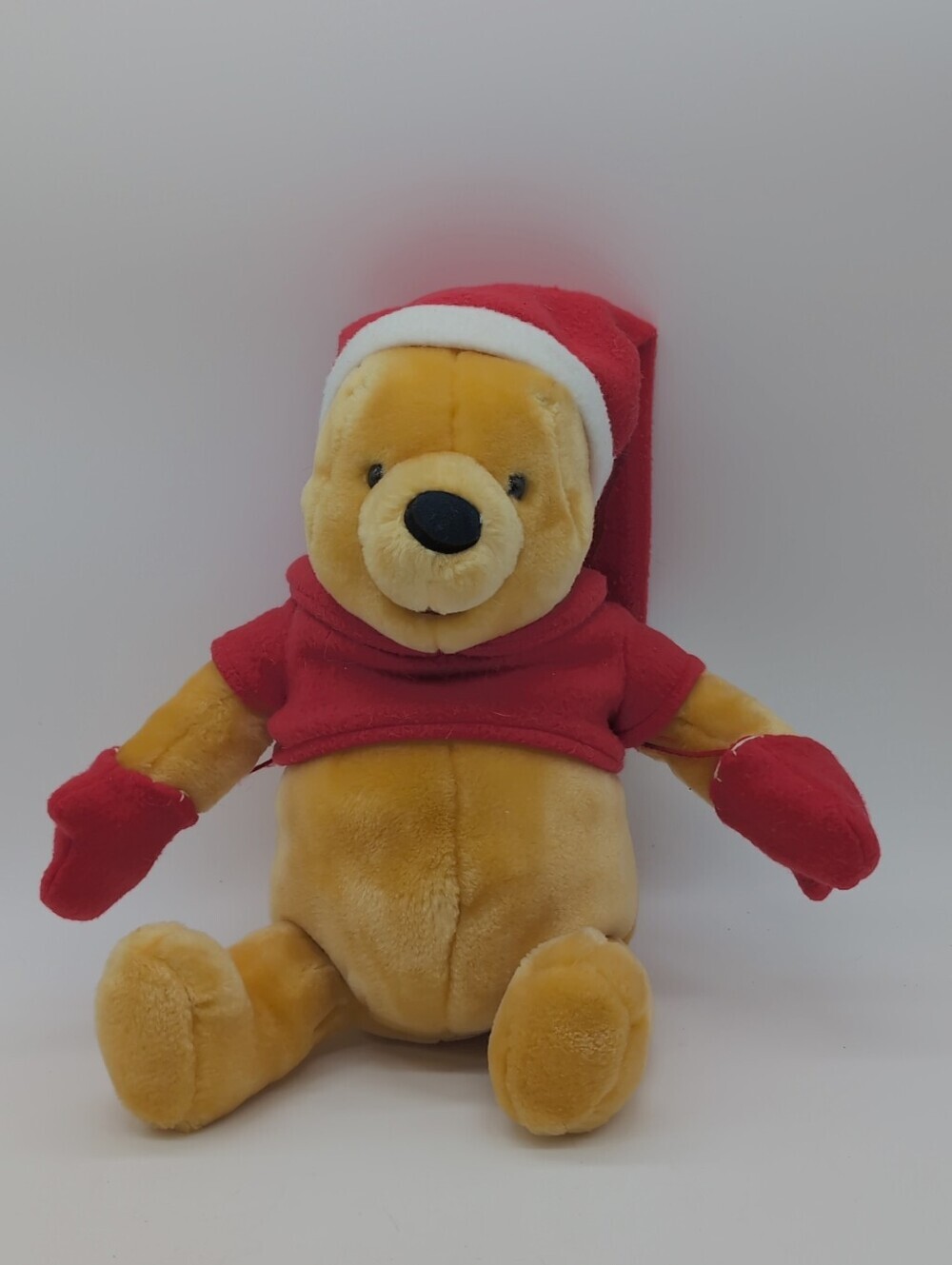Winnie The Pooh Gund Christmas Bear With Hat And Mittens
